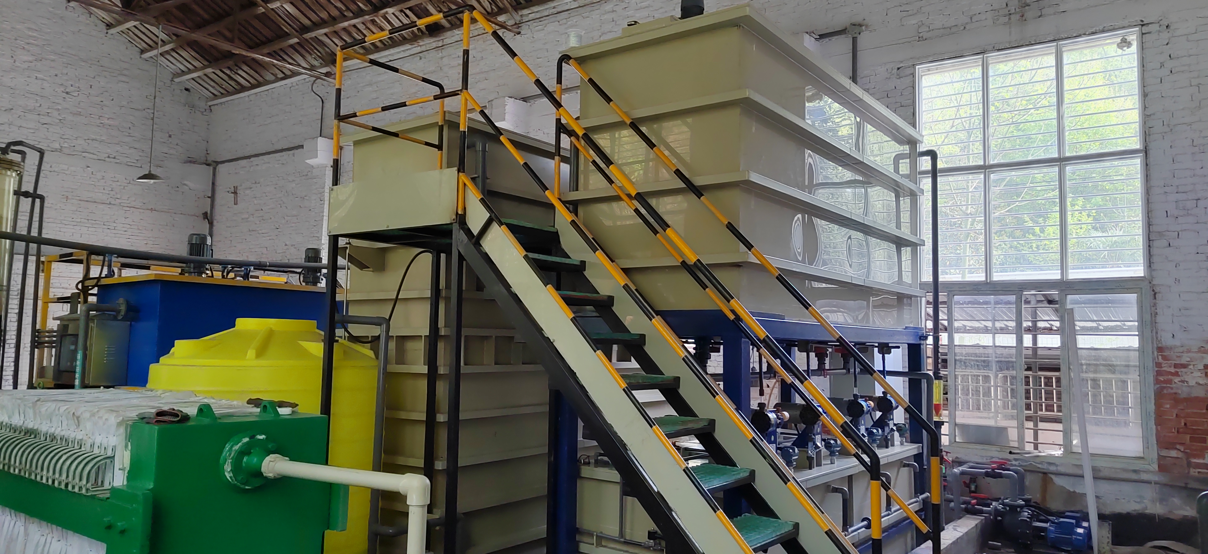 使用小型污水处理一体化设备如何才能避免故障发生