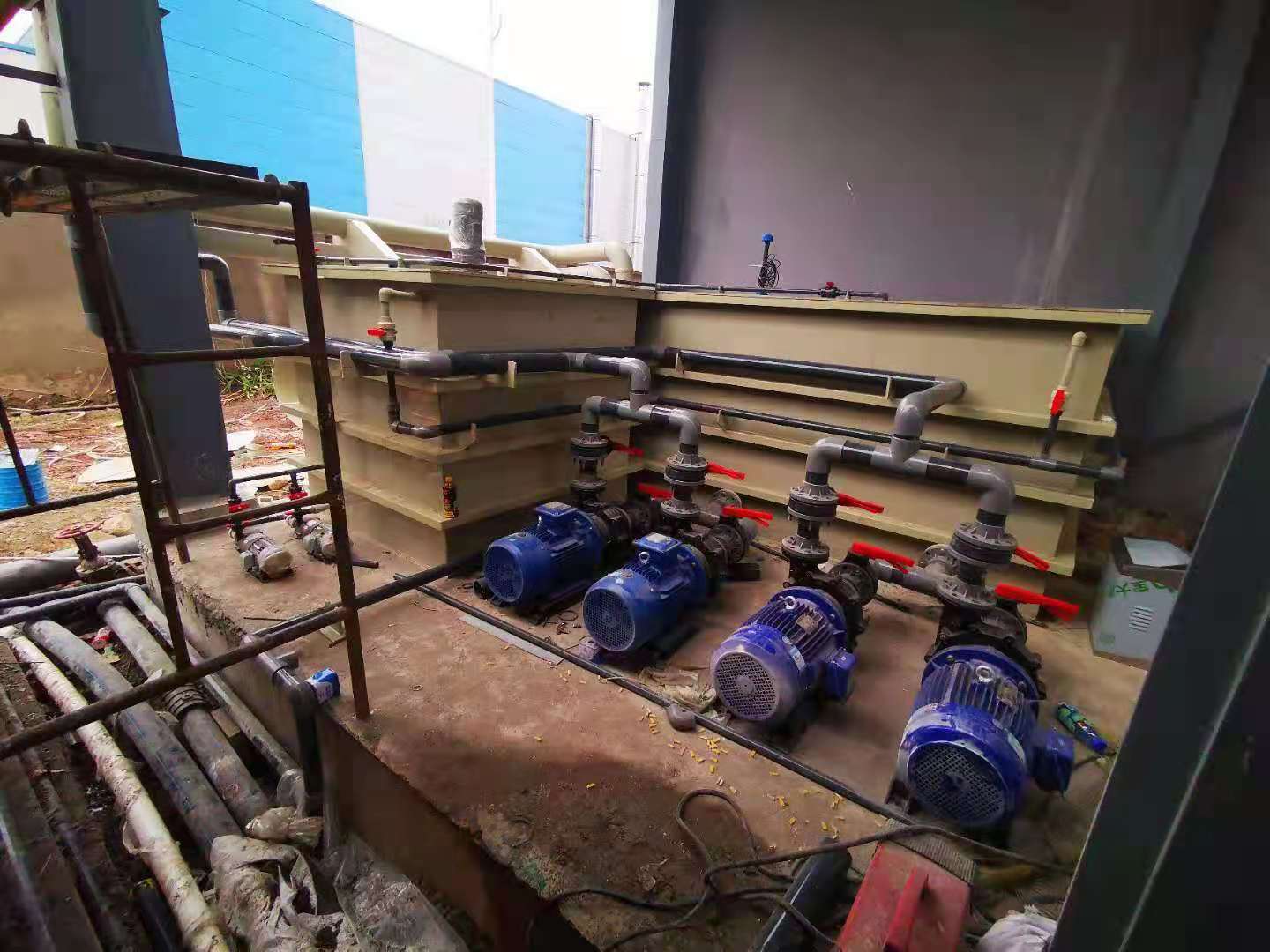 金属酸性废水(图1)