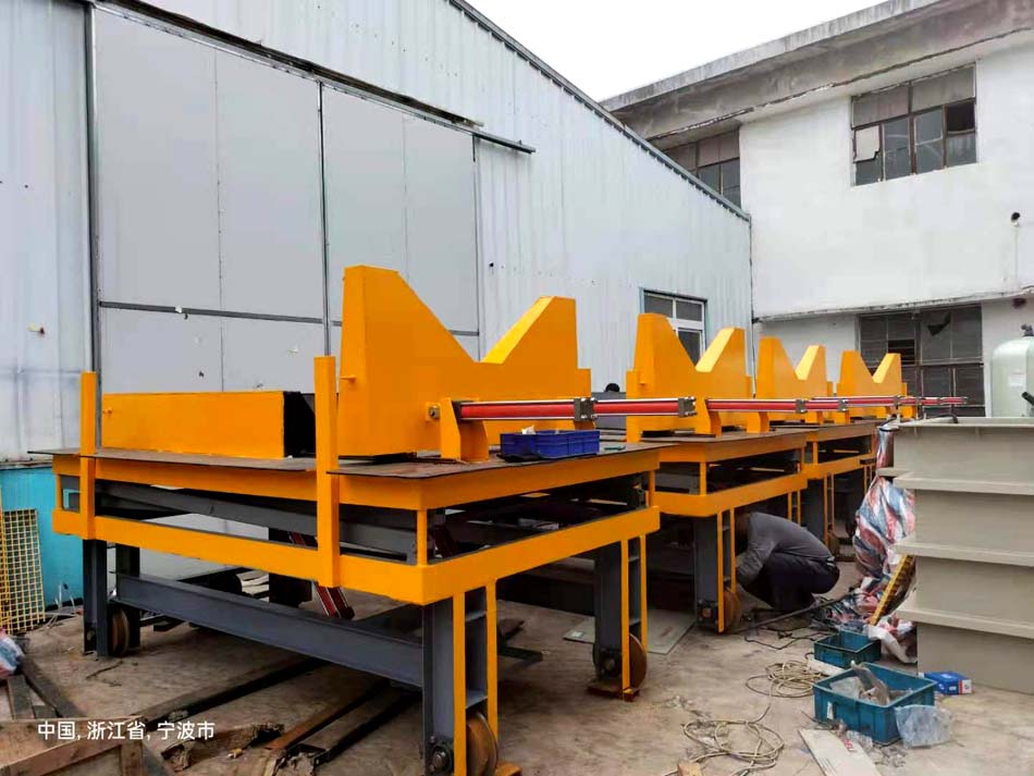  酸洗线上料小车设备