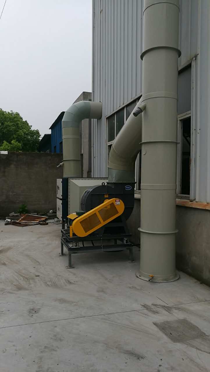 废气油烟处理设备装置(图1)