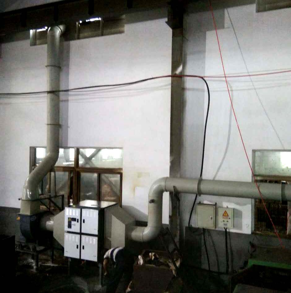 废气油烟处理设备装置(图1)